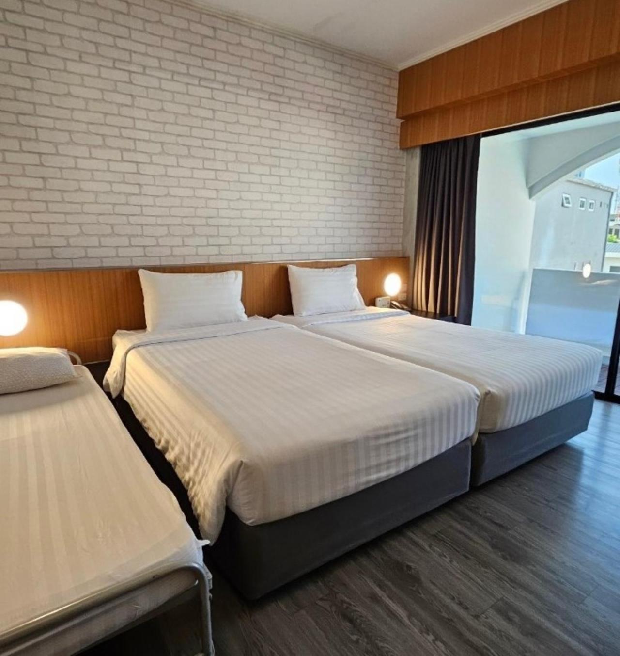 Triple Room Balcony,1604084402:JPEG