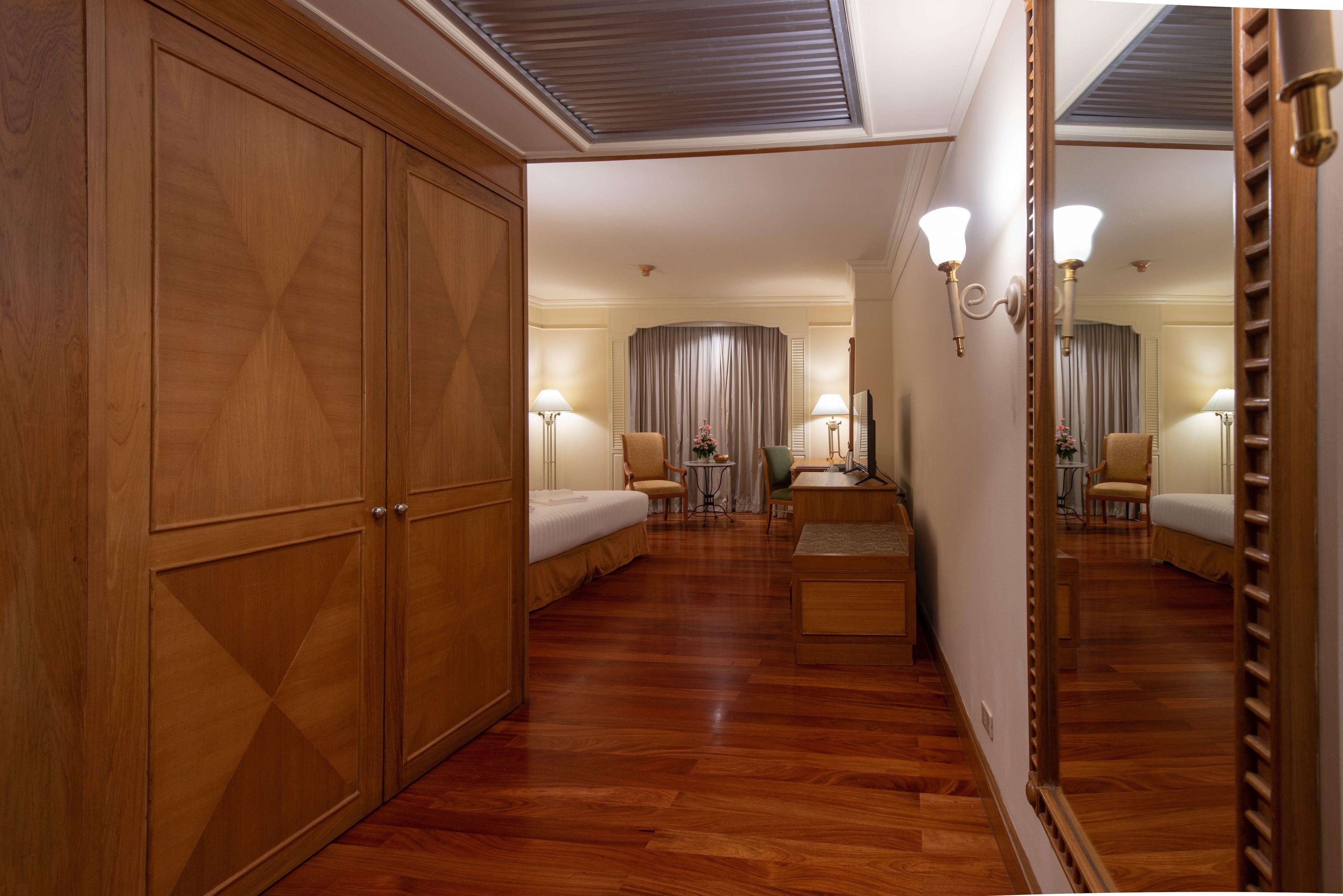 Executive King Room with River View